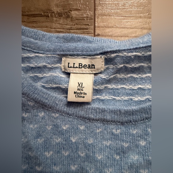 L.L. Bean Light Blue Fair Isle Crewneck Sweater - Picture 2 of 2